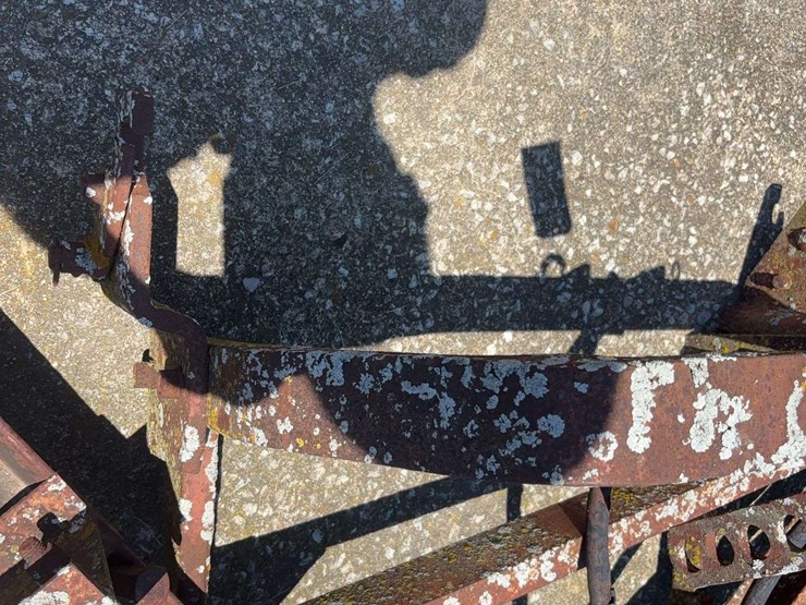 2-pt.-to-quick-hitch-adapter-image-2