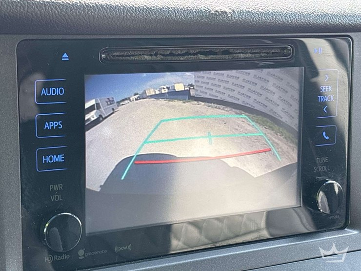 2017-toyota-sienna-image-17
