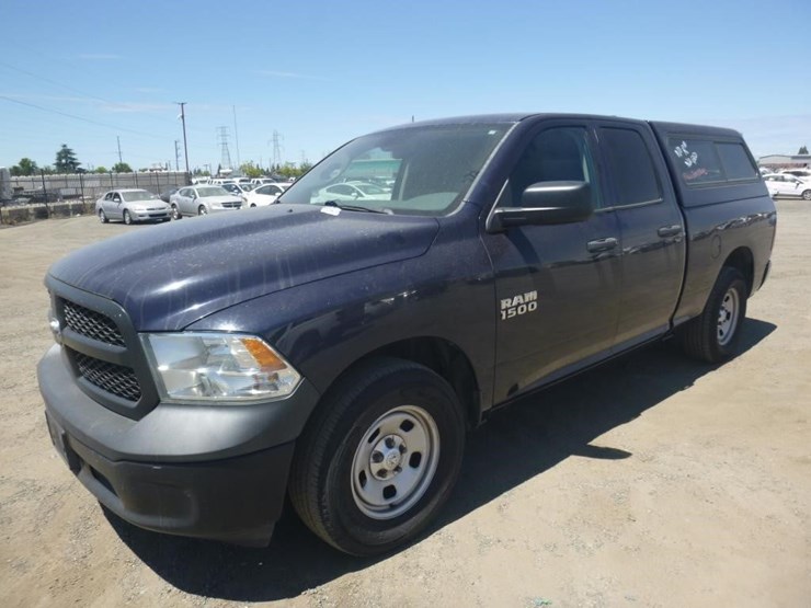 2016-dodge-1500-image-1