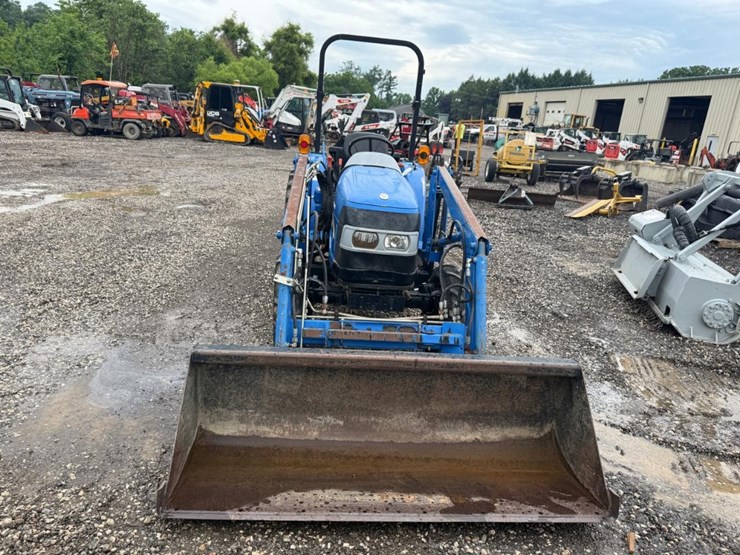 new-holland-workmaster-40-image-7