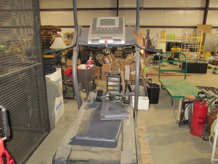 #45049-•-nordic-track-treadmill-inv#45049-image-3