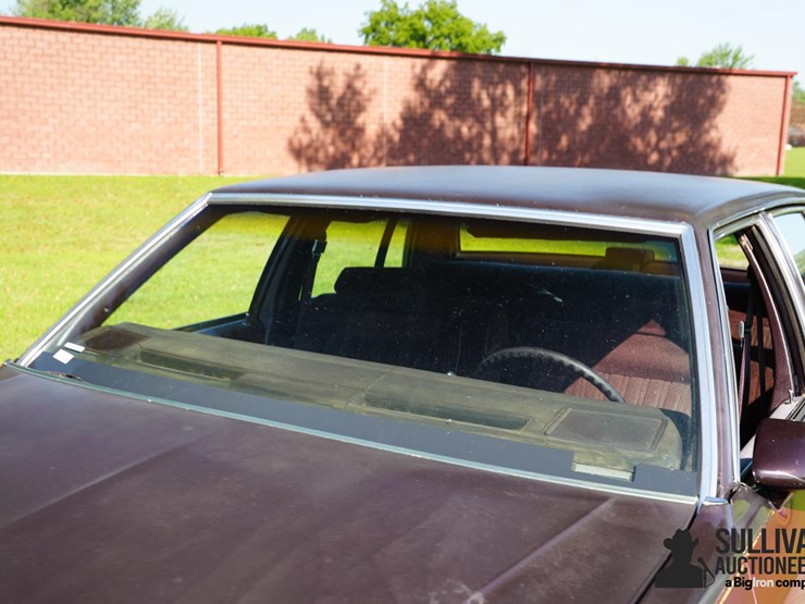 run-#30---1988-chevrolet-caprice-sedan-image-11