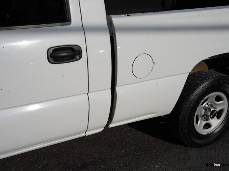 2002-gmc-sierra-1500-image-17