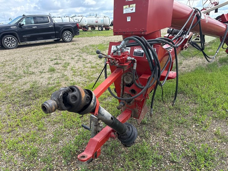 buhler-farm-king-1395-image-2