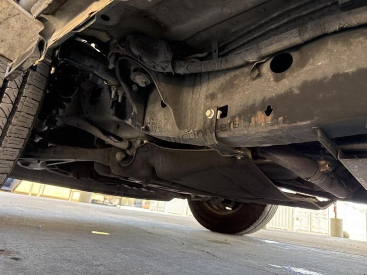 2016-ford-f150-image-27