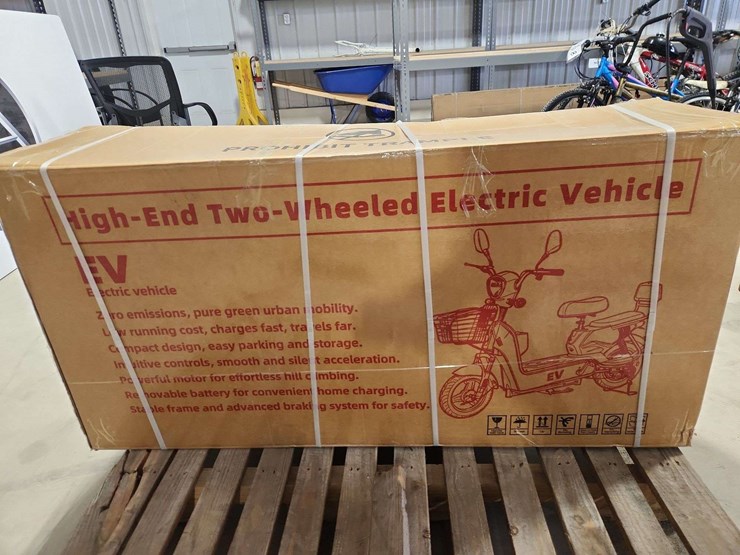 two-wheeled-electric-scooter-image-3