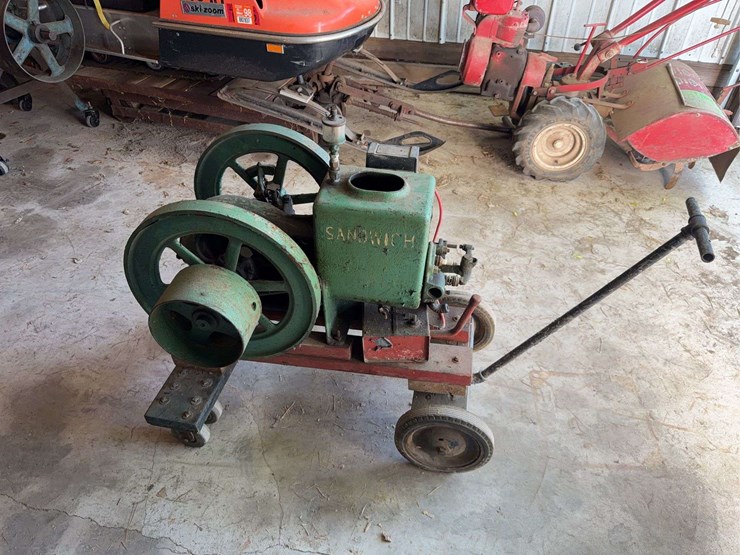 sandwich-1-1/2-hp-engine-image-3