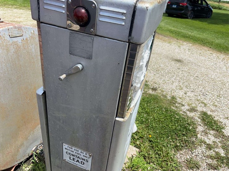 wayne-model-505-mobil-diesel-fuel-pump-image-2