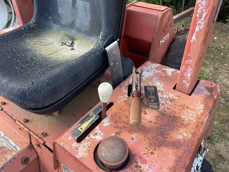 ditch-witch-3700dd-image-26