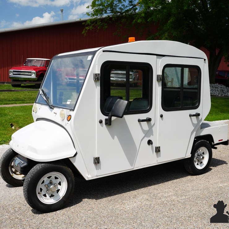 Run #26.1 - 2010 Columbia 4 Door Golf Cart
