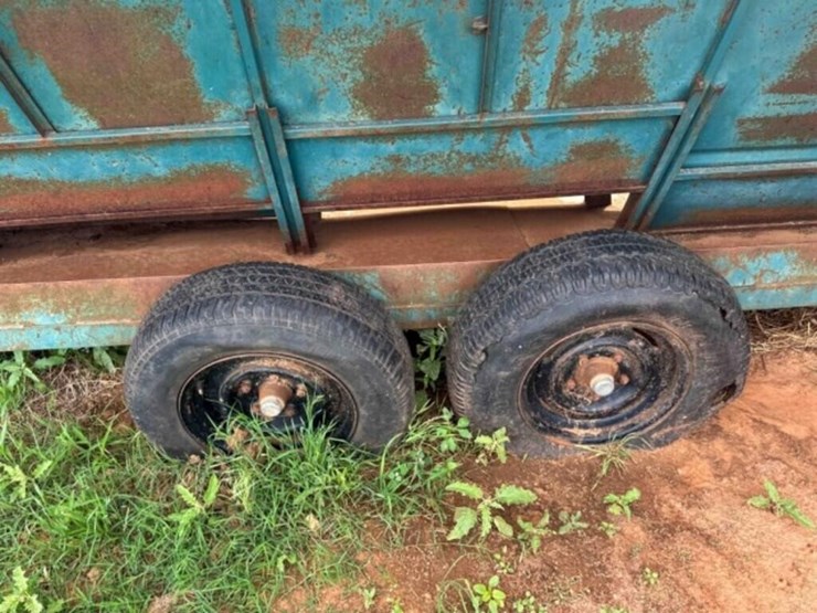 16'-oklahoma-pride-portable-feeder-image-8