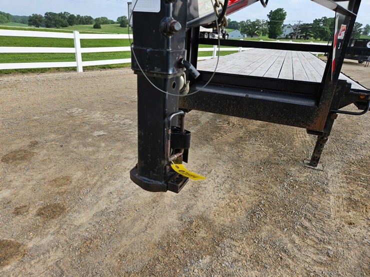 2019-kaufman-102"-image-9