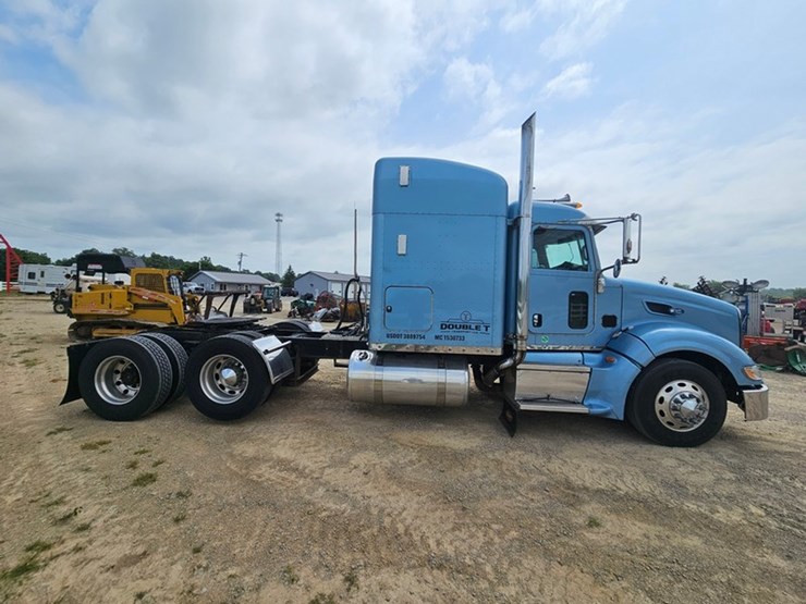 2006-peterbilt-386-image-7