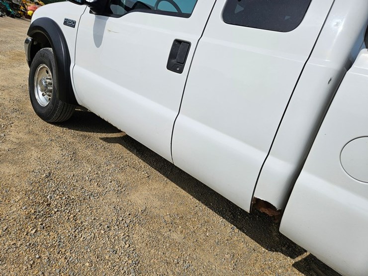 2004-ford-f250-xlt-image-21