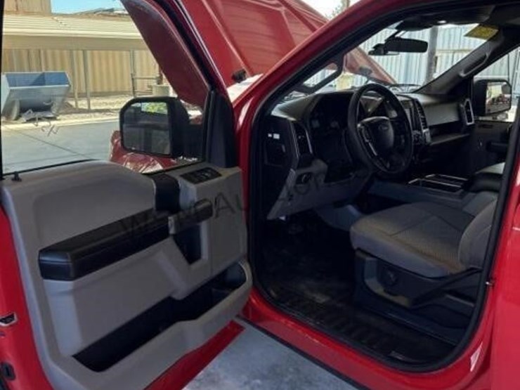 2019-ford-f150-image-23