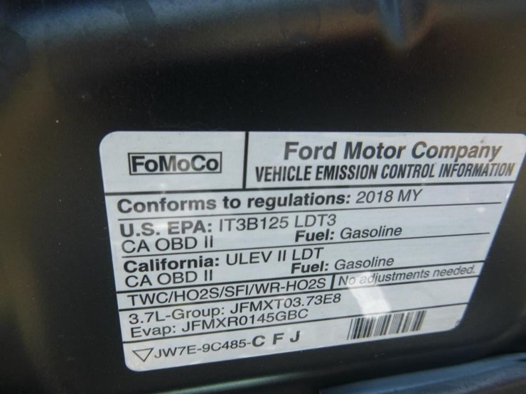 2018-ford-explorer-image-12