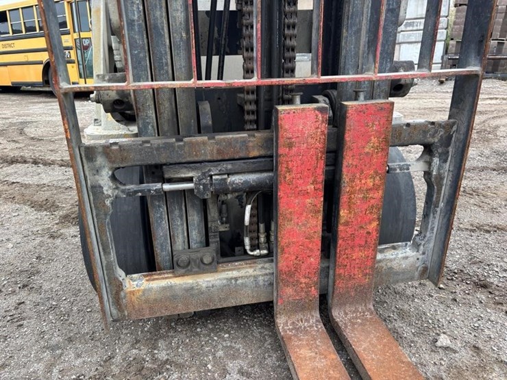 2016-caterpillar-2c6000-image-11