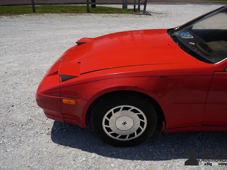 1987-nissan-300-image-13