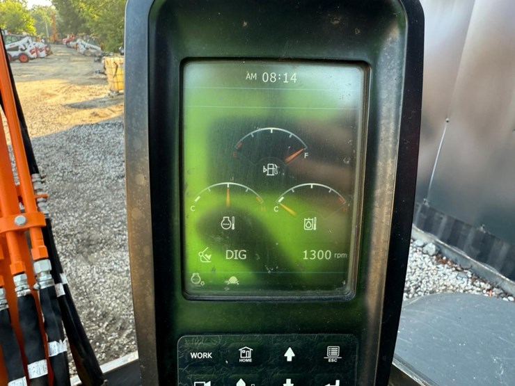 2022-doosan-dx35z-image-19