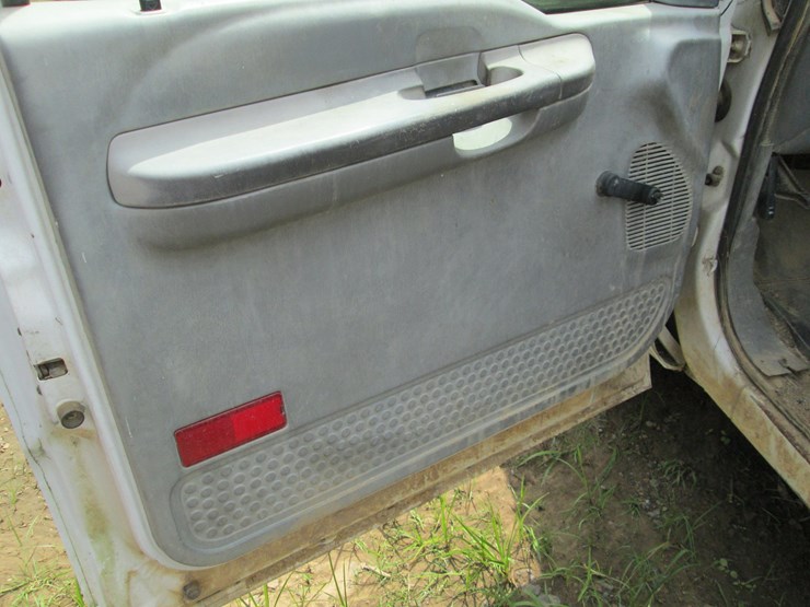 2004-ford-f250-image-22