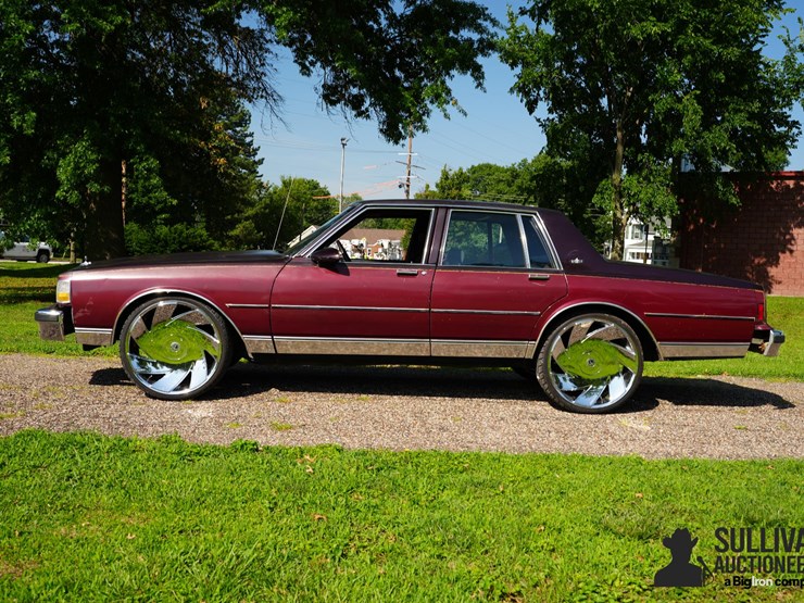 run-#30---1988-chevrolet-caprice-sedan-image-8