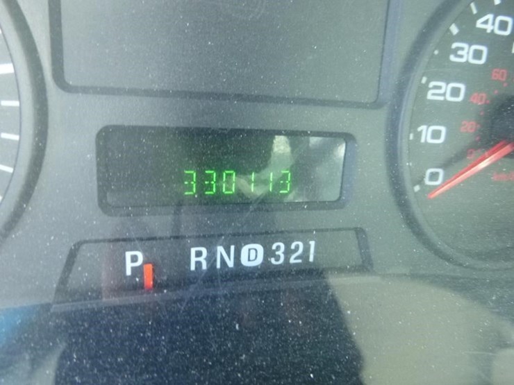 2005-ford-f450-image-15