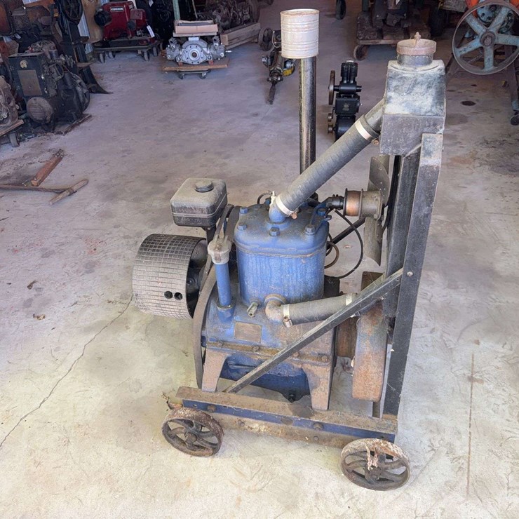 Le-Roi Engine