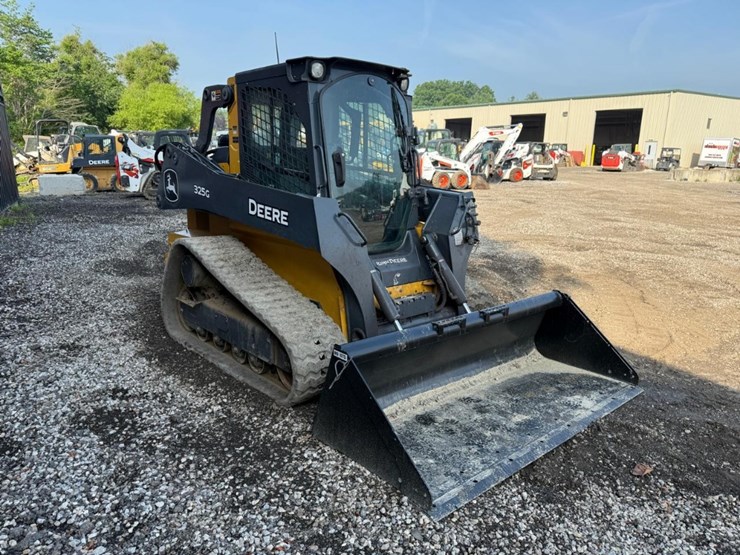 2021-deere-325g-image-6