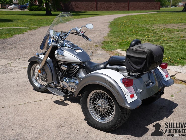 run-#13---2003-suzuki-vl800-trike-image-7