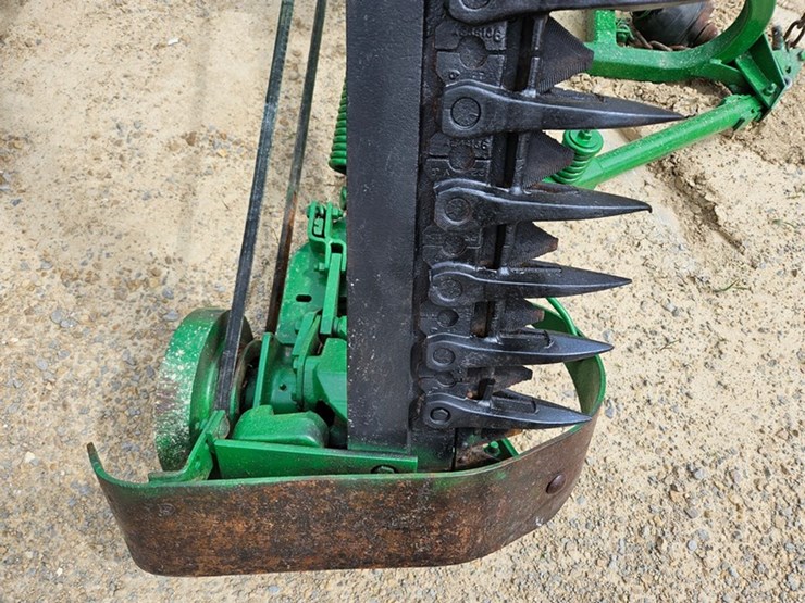 john-deere-350-image-12