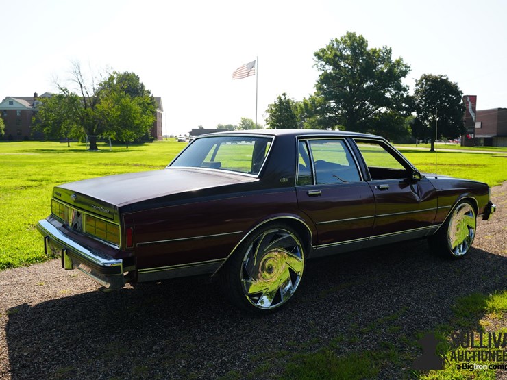 run-#30---1988-chevrolet-caprice-sedan-image-5