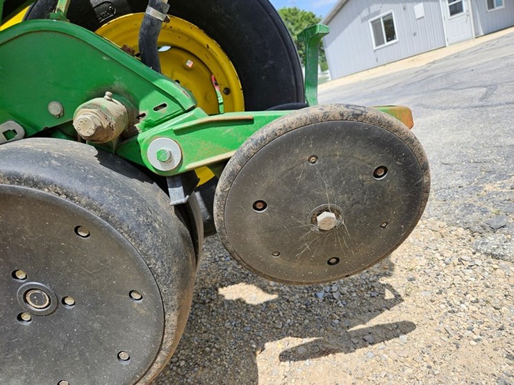 john-deere-1760-image-15