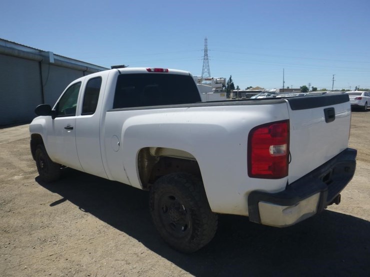 2008-chevrolet-2500hd-image-4