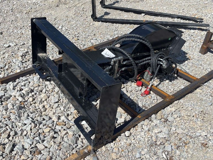 giyi-sg45-skid-steer-hydraulic-stump-grinder-attachment-image-5