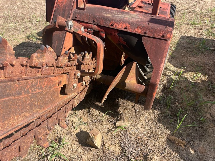 ditch-witch-3500-image-11