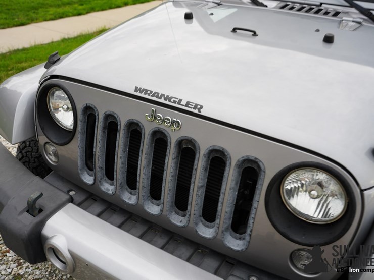 2015-jeep-wrangler-image-10
