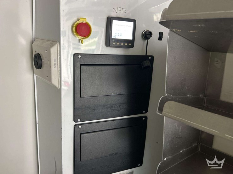 2021-mercedes-benz-sprinter-4500-image-20