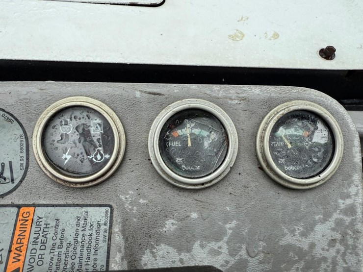 bobcat-331-image-23
