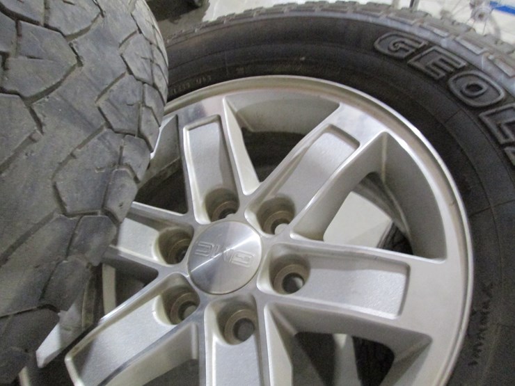 #45012-•-lot-of-(4)-265/70r-17-tires-inv#45012-image-3