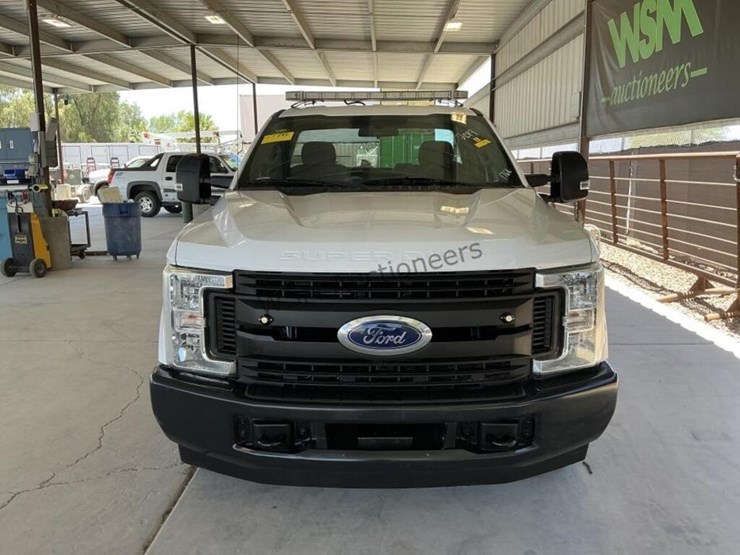2019-ford-f250-image-3