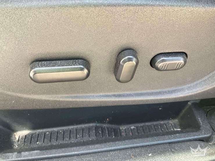 2017-ford-escape-image-12
