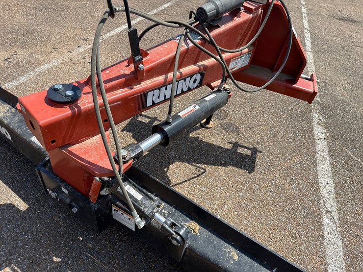 rhino-1540-image-6