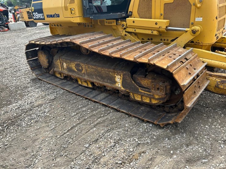 2016-komatsu-d39pxi-24-image-11