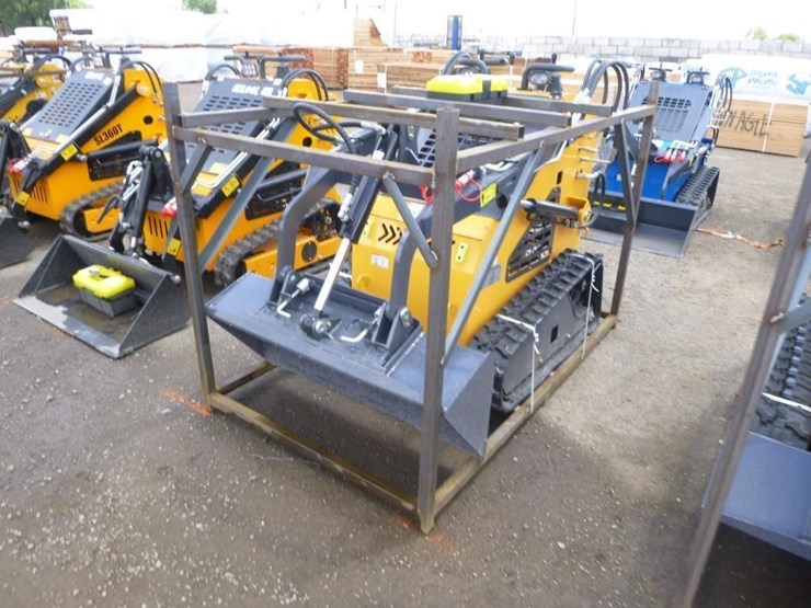 2026-zjg-zj-380-skid-steer-track-loader-image-1