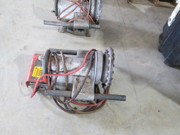 #44996-•-ridgid-300-pipe-threader-inv#44996-image-1