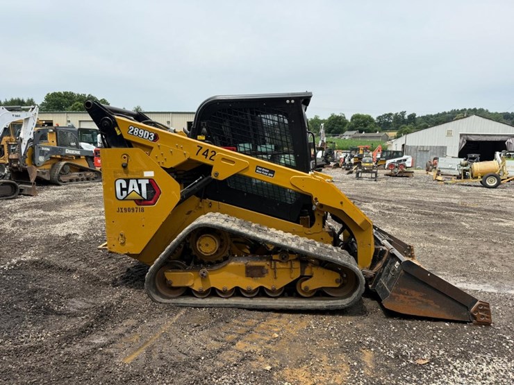 2022-caterpillar-289d3-image-5