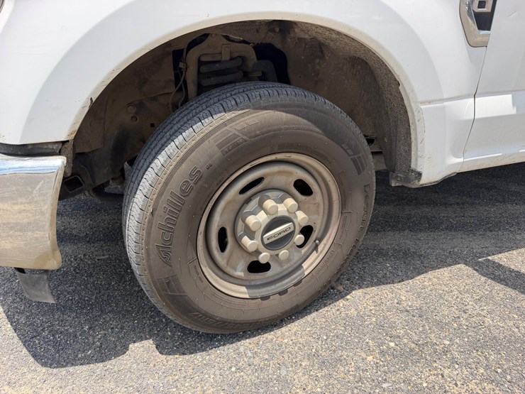 2019-ford-f250-image-8