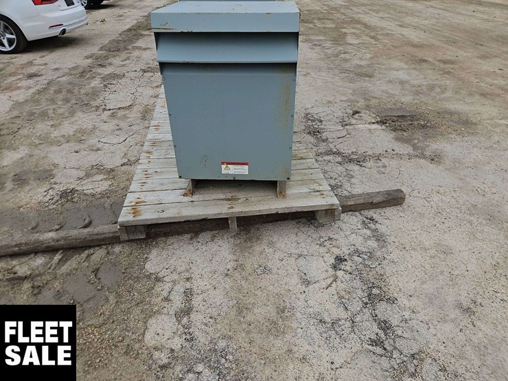pallet-of-3-transformers-image-4