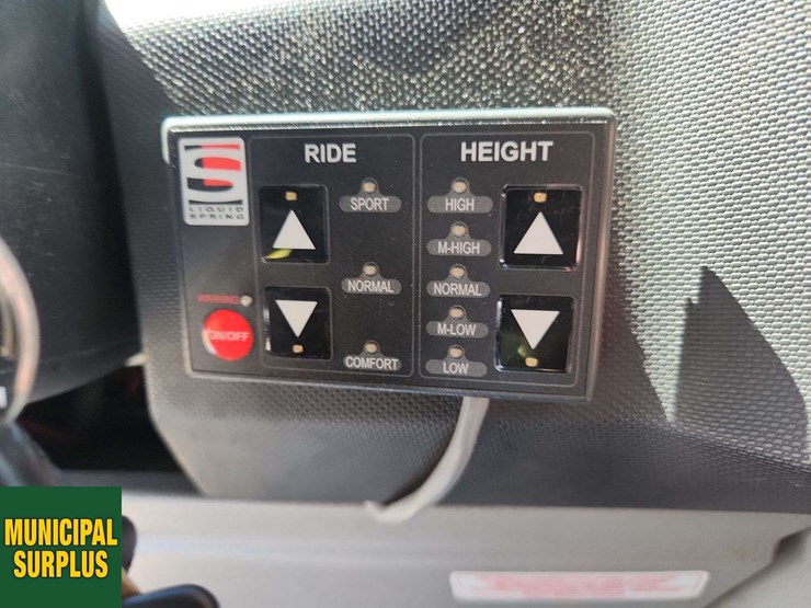 2017-ford-e450-image-41