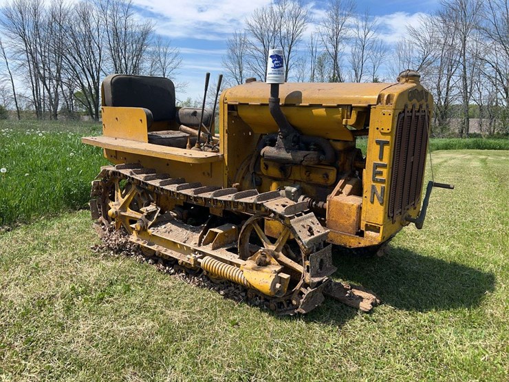 caterpillar-ten-image-1